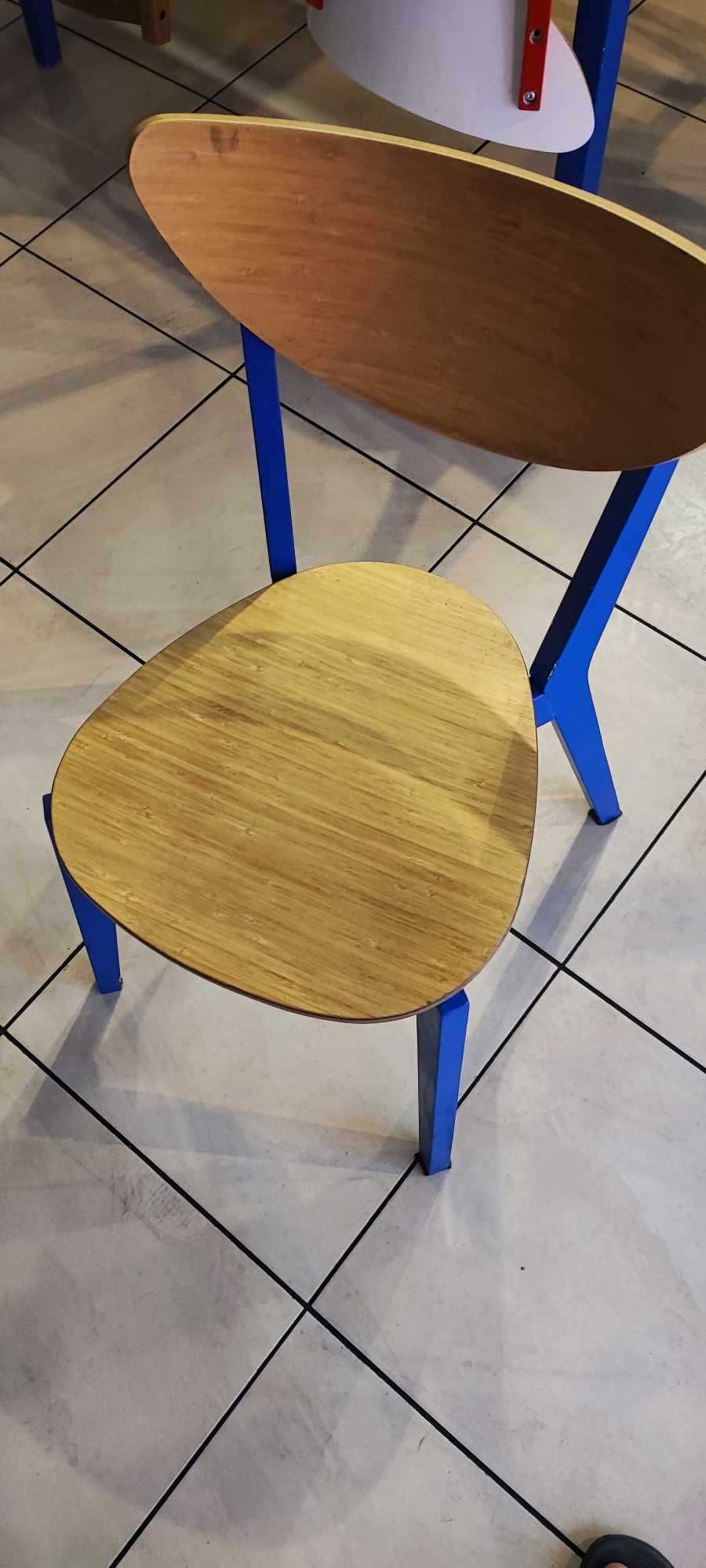 Krzesło Ikea używane kolor czerwony i niebieski