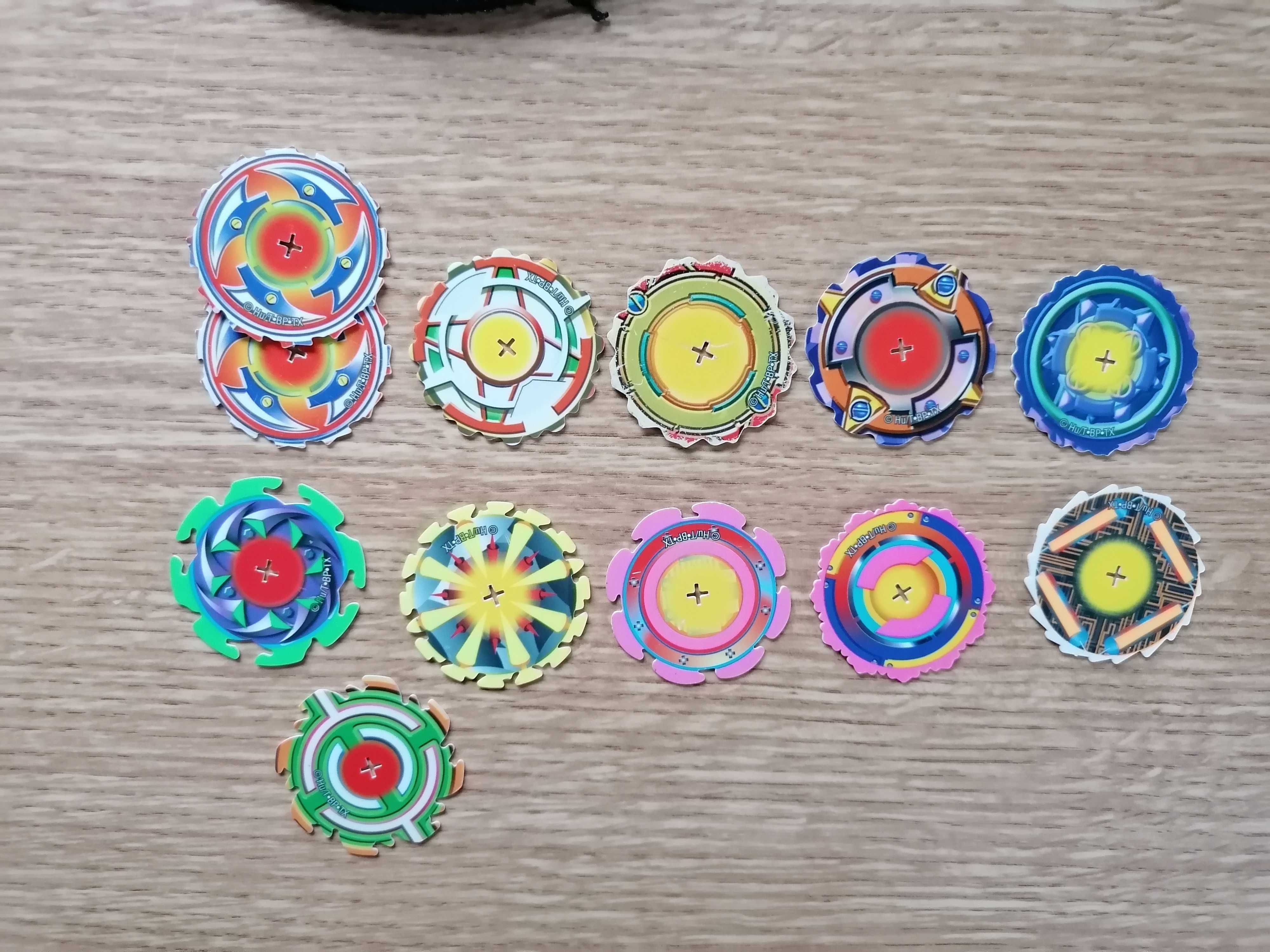 Tazos beyblade -