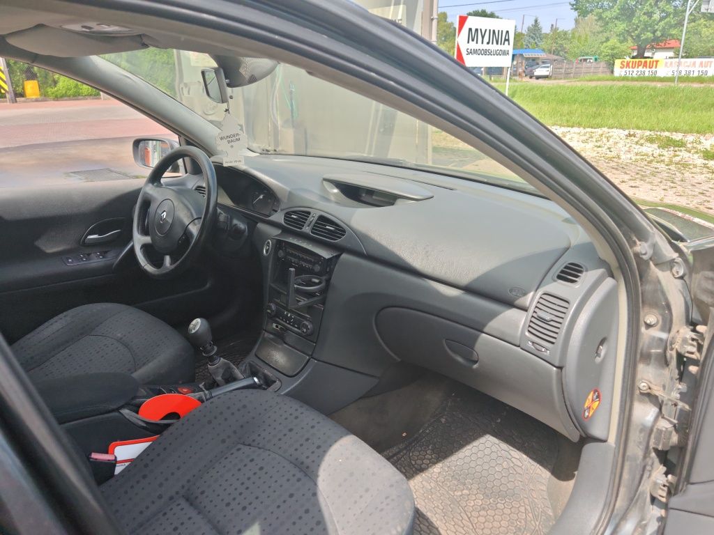 Laguna 1.9 TDI jeżdżąca