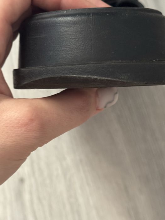 Босоніжки шкіряні braska