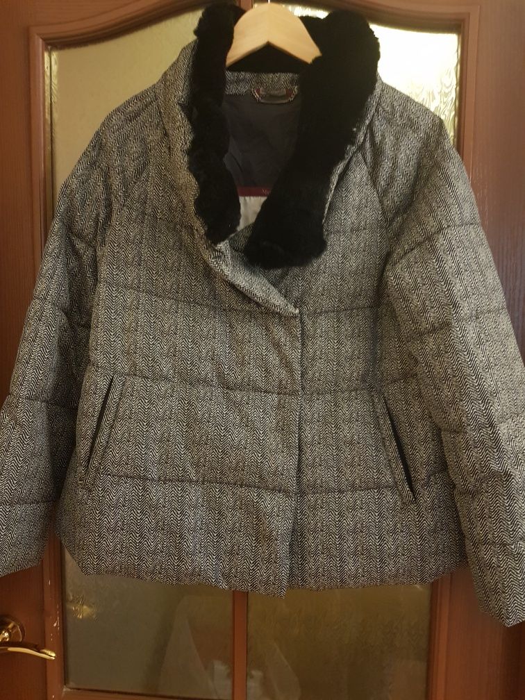 Пуховик MaxMara размер М б/у