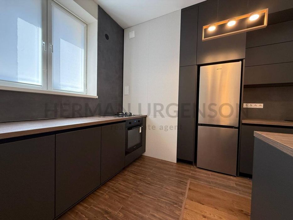 Продаж 2к квартири 62 кв.м  / вул. Возз'єднання, Боздош