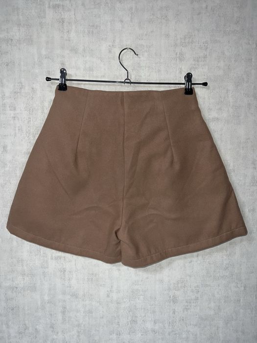 Теплі жіночі шорти