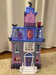 Castelo, casa, Pensão Pavor da Vampirina com todos os acessórios
