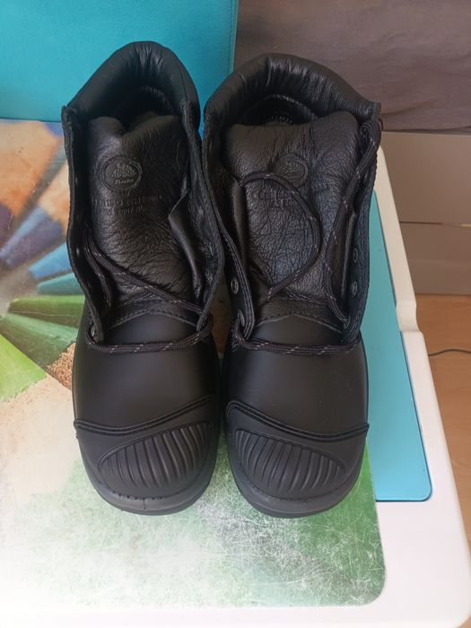 Buty robocze Bata 43