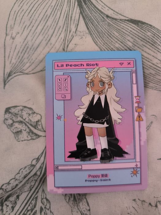 Figura Lil Peach Riot Loading Poppy Saint