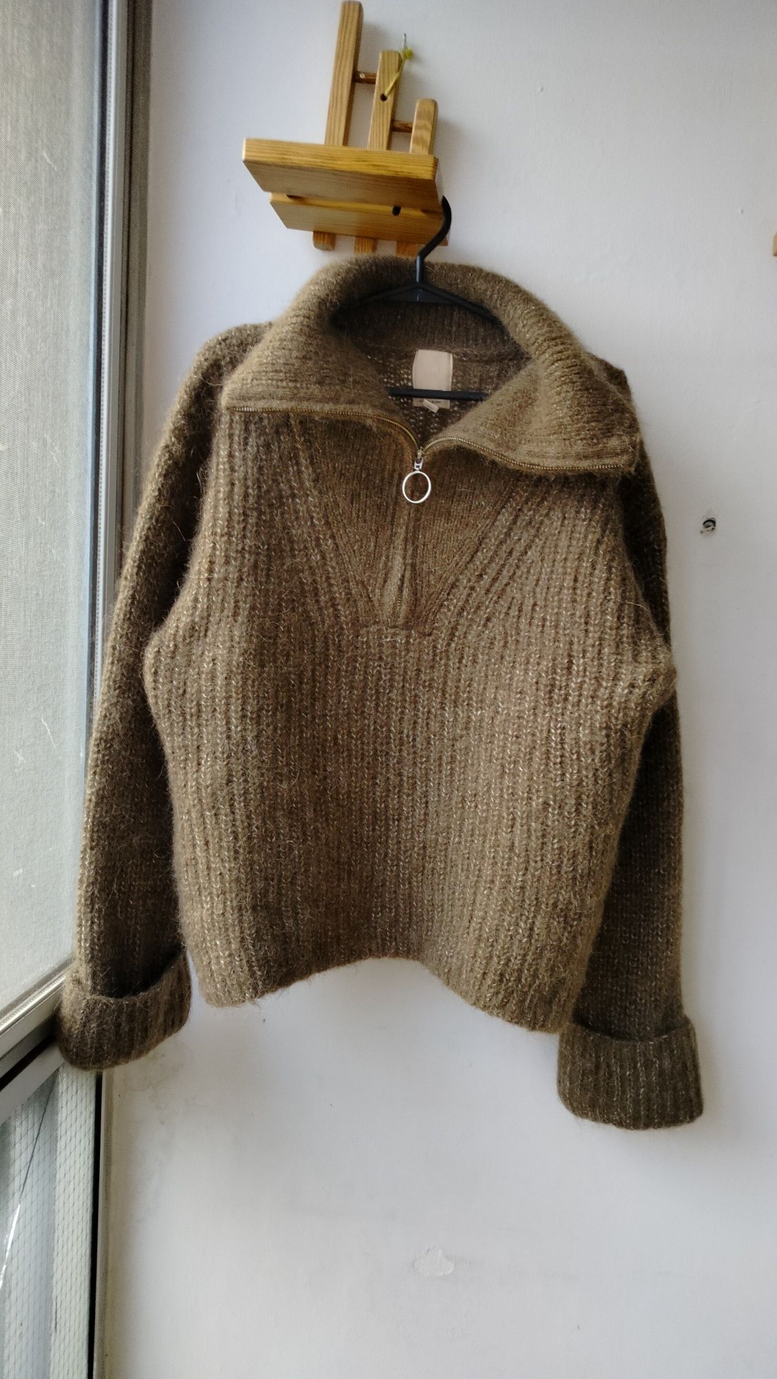 Sweter wełna alpaka brązowy golf suwak