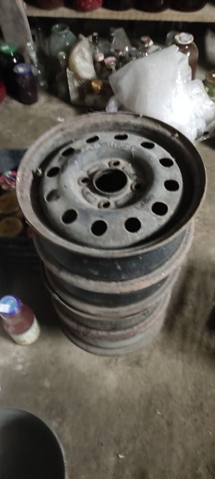 Диски на Форд фієсту