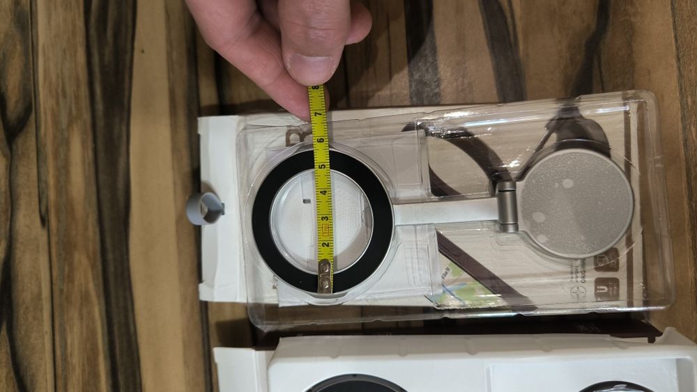 Тримач для мобільного телефону магнітний