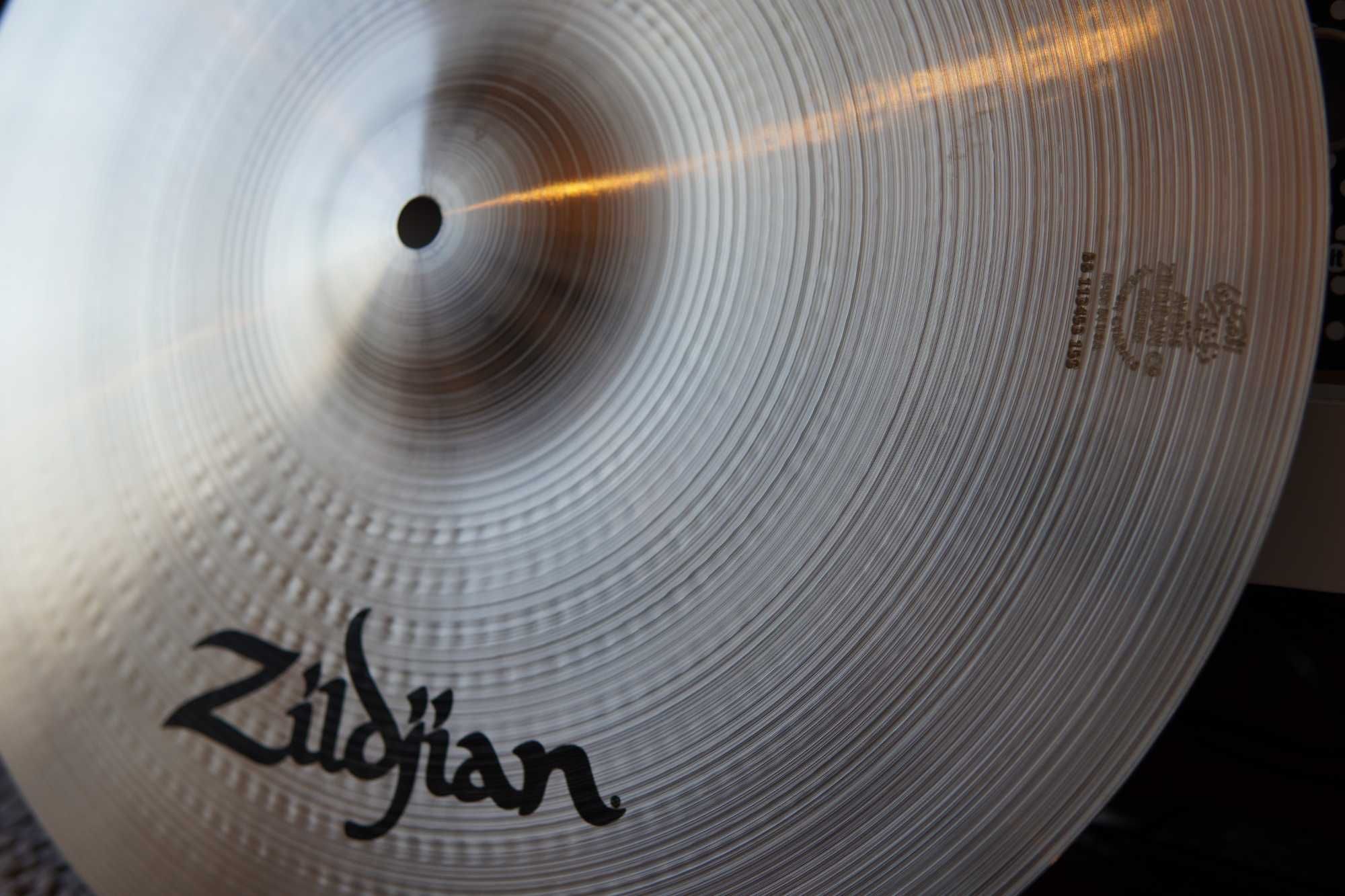[NOVO] Zildjian A-Series Medium Thin Crash 16"
