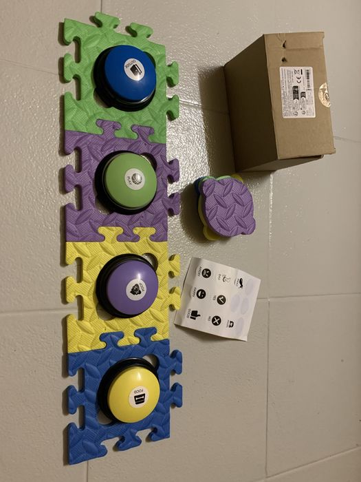 Dźwiękowe mówiące przyciski dla psa do nauki zabawy