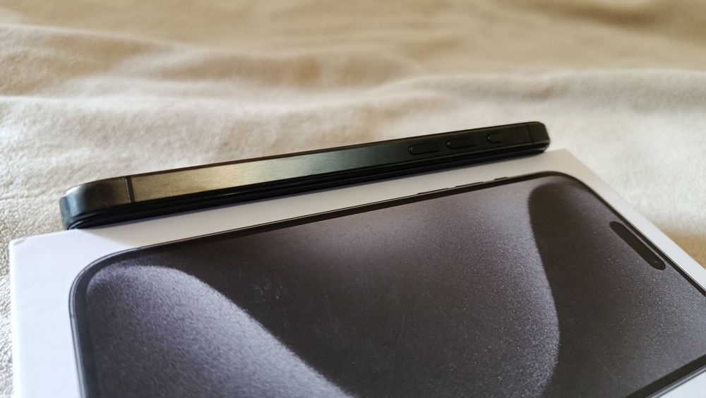 IPHONE 15 Pro Max black 256