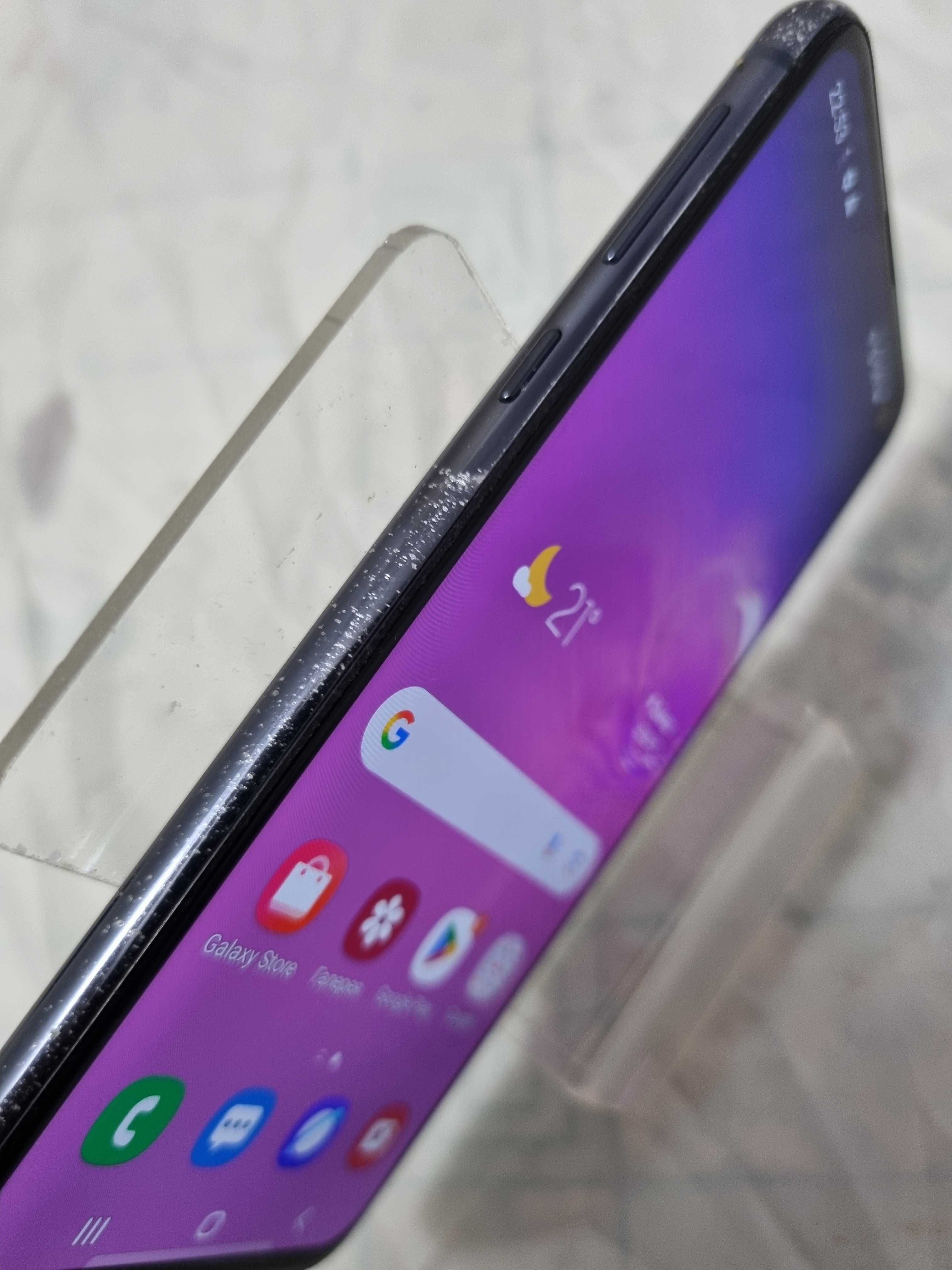 Samsung Galaxy S10e SM-G970U 128GB 5.8" Snapdragon отличное состояние