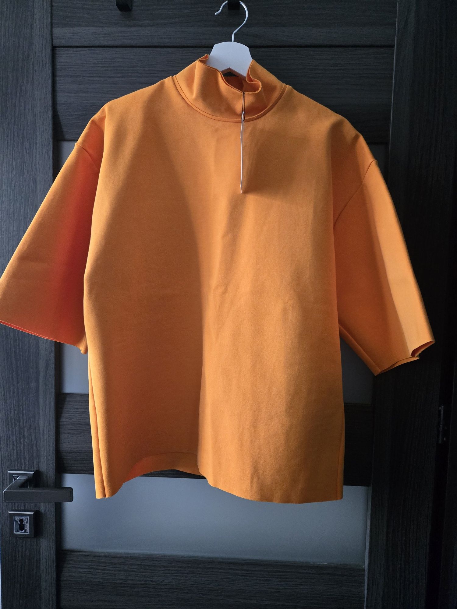 Top oversize z tkaniny Scuba, Zara rozm. S