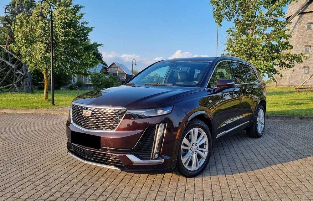 Cadillac XT6 2021 року