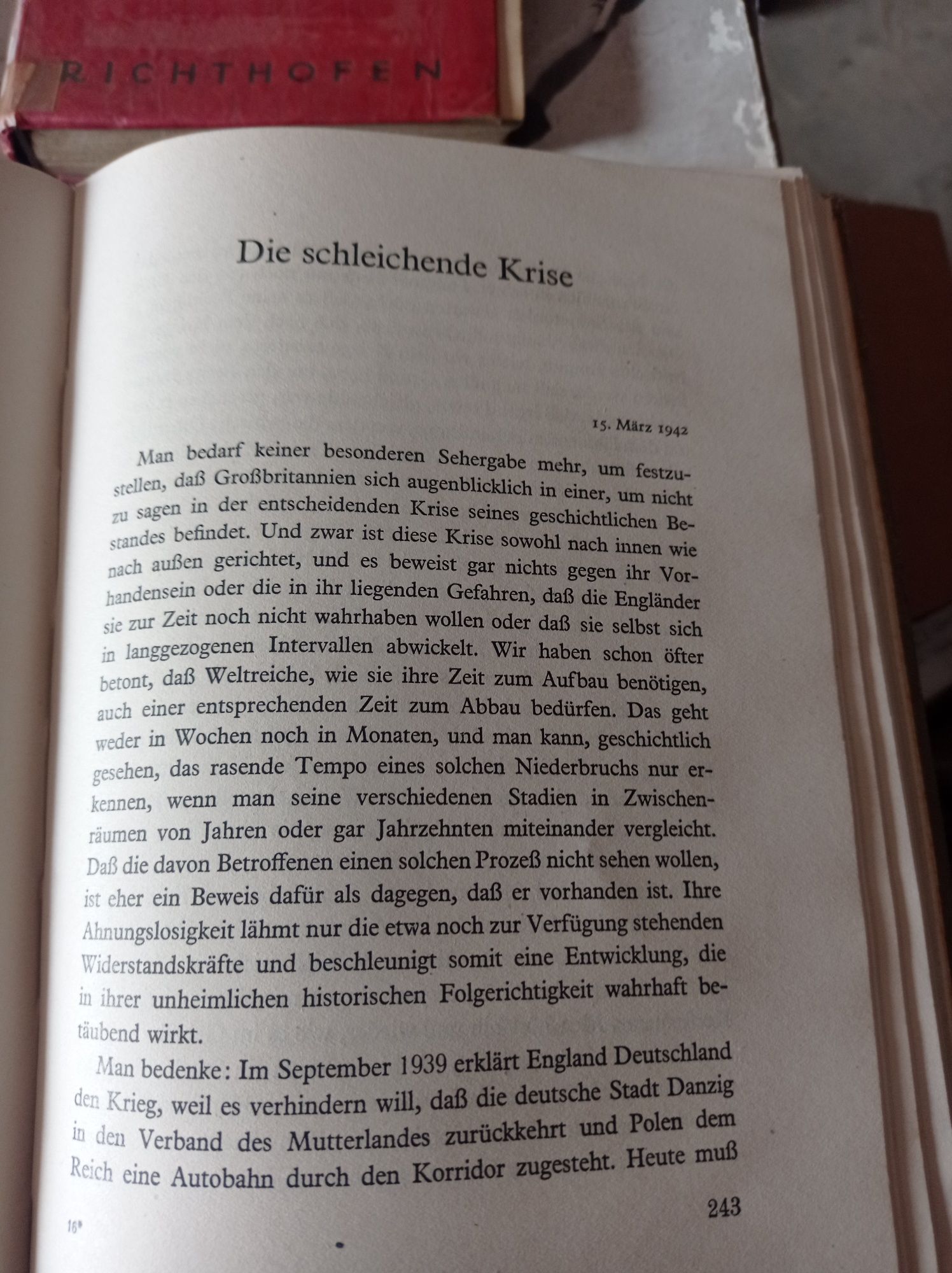 Livro de propaganda Alemã
