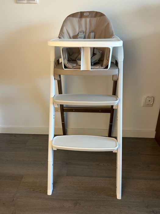 Cadeira refeição bebé Chicco Crescendo UP + Espreguiçadeira
