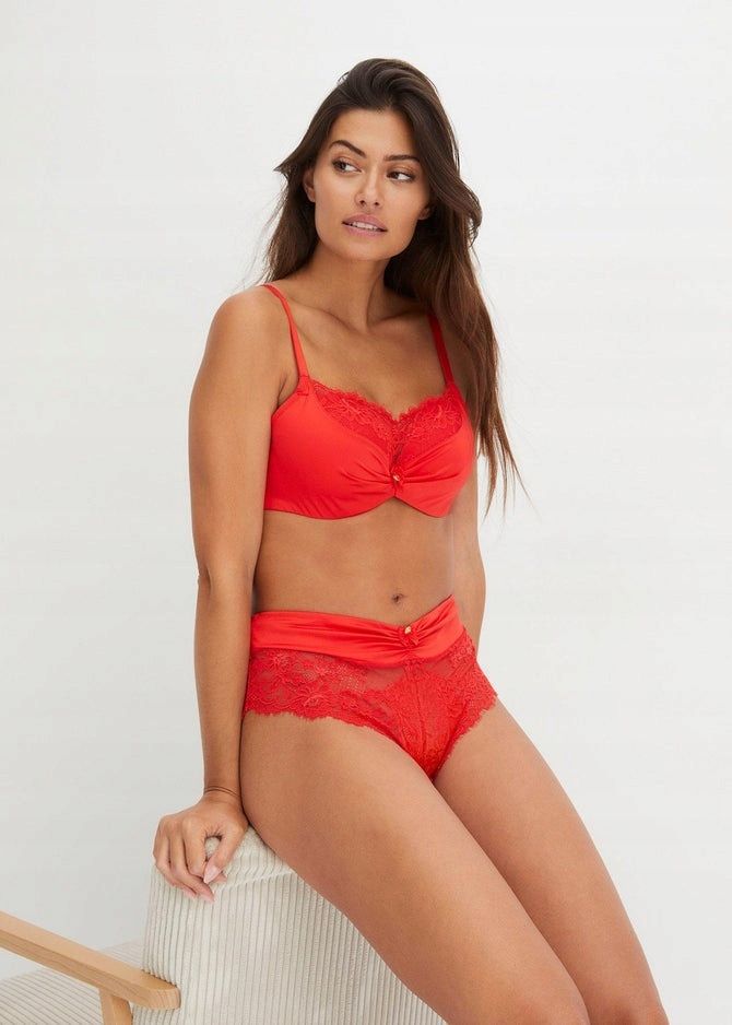 B.P.C biustonosz push-up na fiszbinach z koronką czerwony r.85B