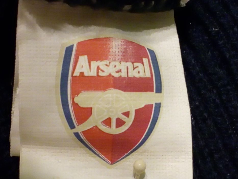 шапка  клубна- р. 56- 59 , FC Arsenal , Олимпиакос