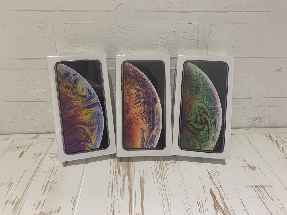 iphone Xs  64, Xs 256, 512 Space gray, gold , silver New!