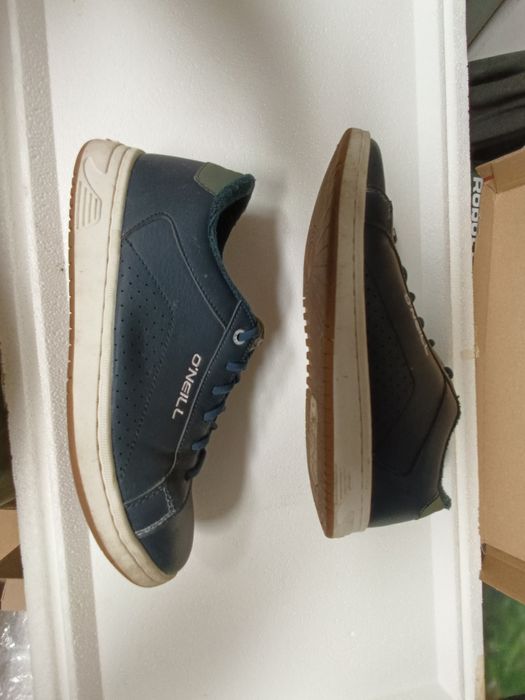 Niebieskie buty firmy O'Neill. Rozmiar 41