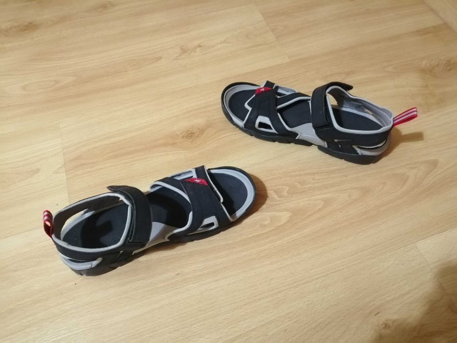 Sandálias de praia número 40