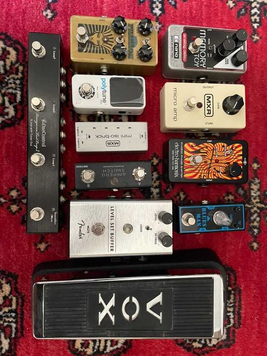 Amplificador Black Heart Killer Ant 1W , Marshall SV20c, Vários Pedais