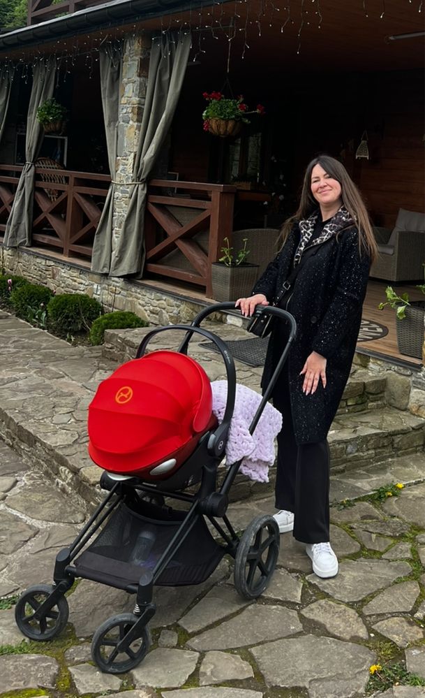 Cybex priam autumn 2в1 та автокрісло.