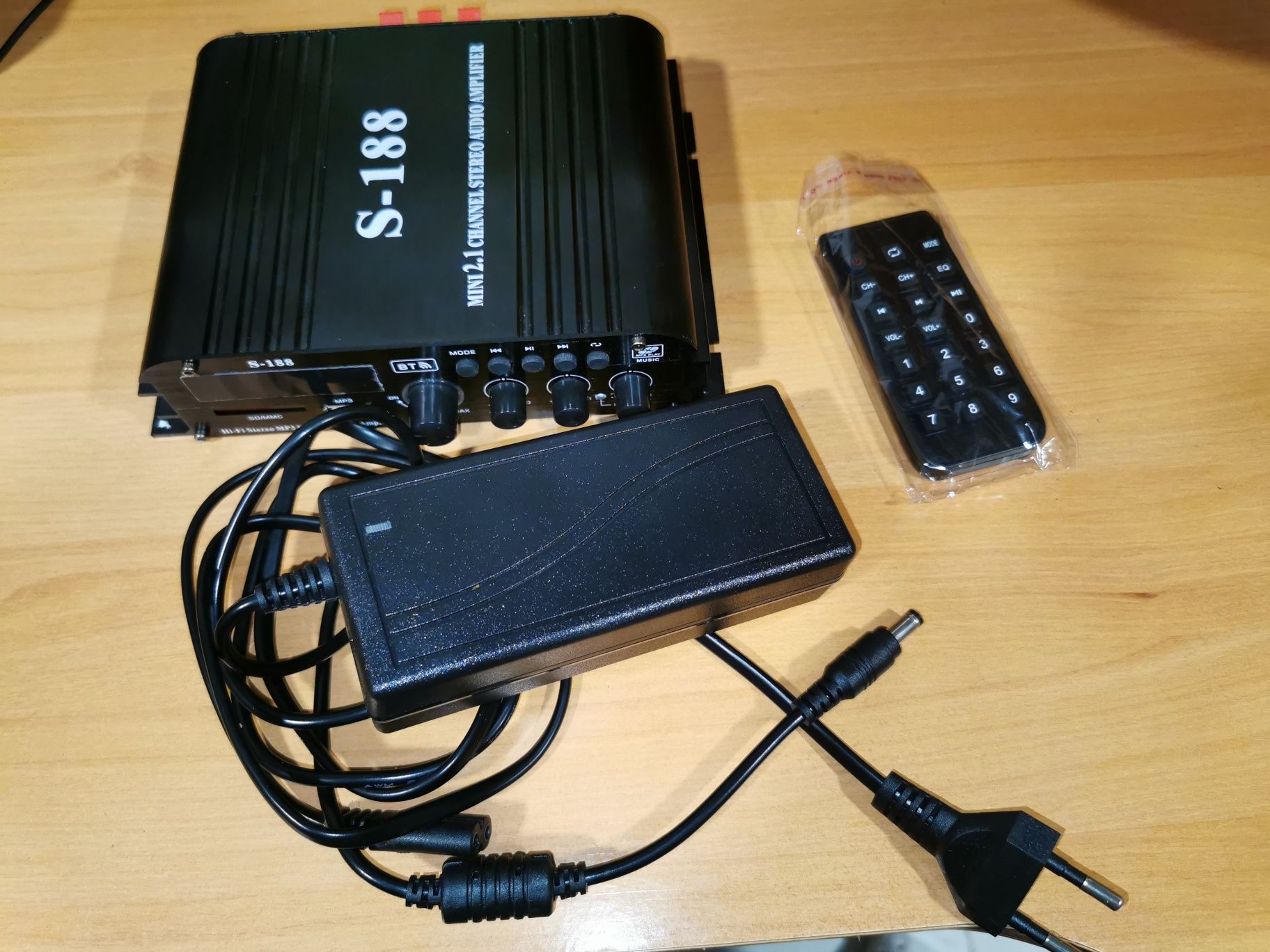 Amplificador Hi-fi 2.1 Modelo S-188 (Bluetooth 5.0, comando, etc)