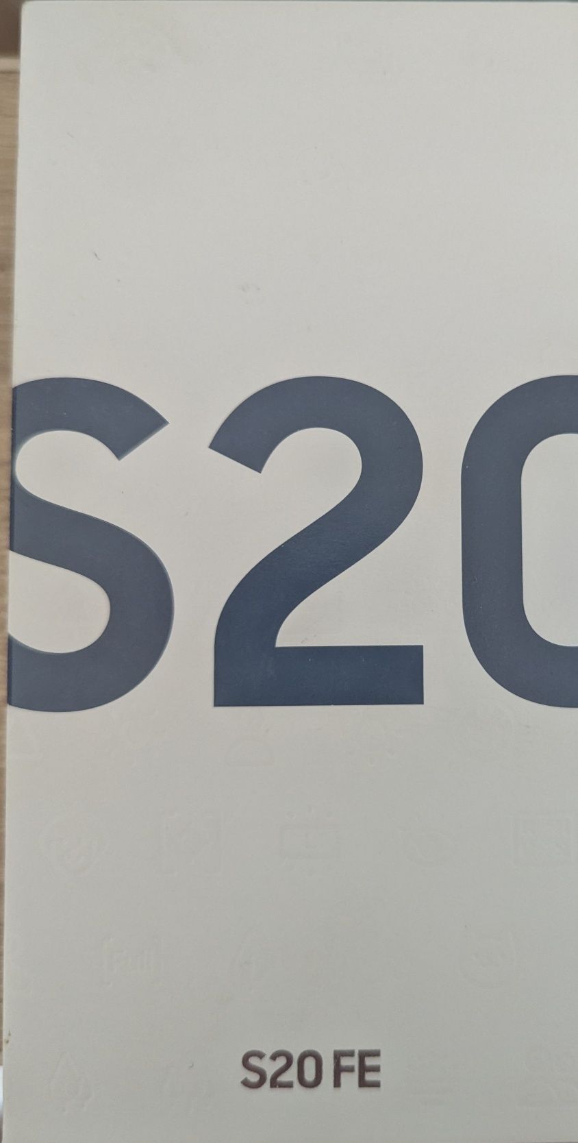 Samsung S20FE 8/256 dual
