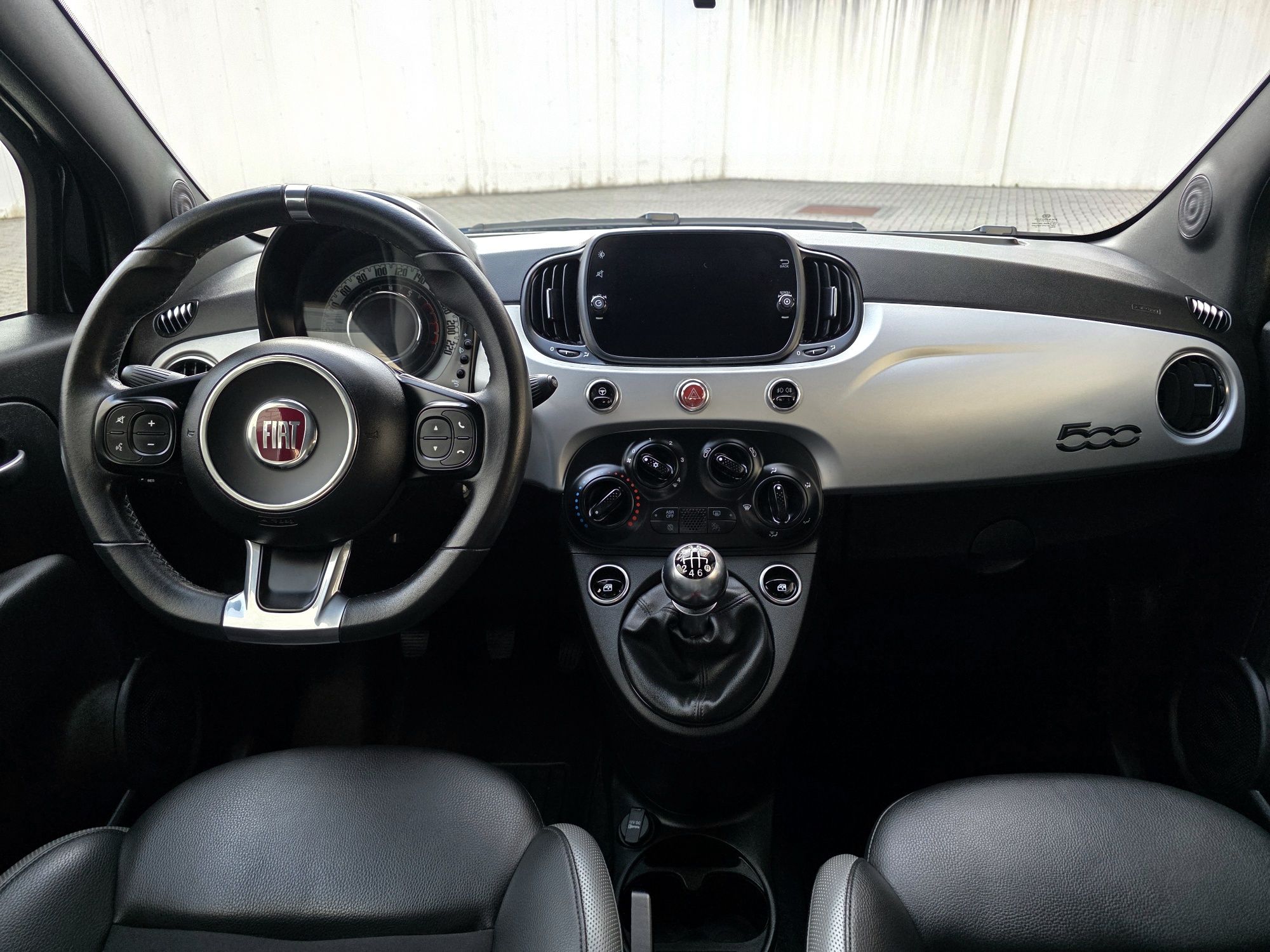 FIAT 500C Launch Edition HYBRID 0.9 70CV- Imaculado