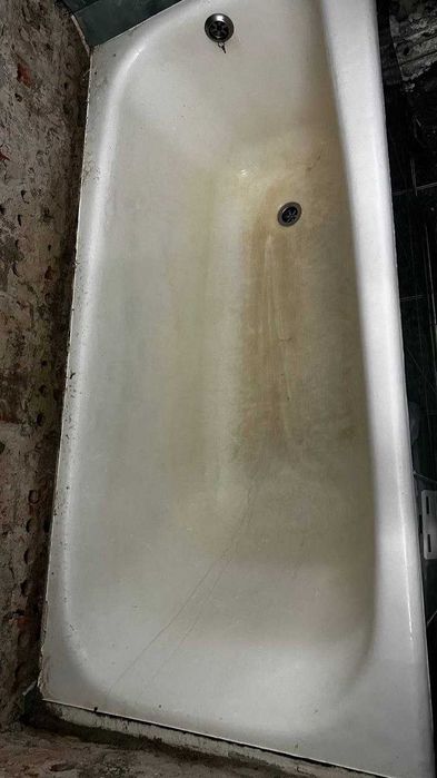 Віддам безкоштовно ванну чугунну