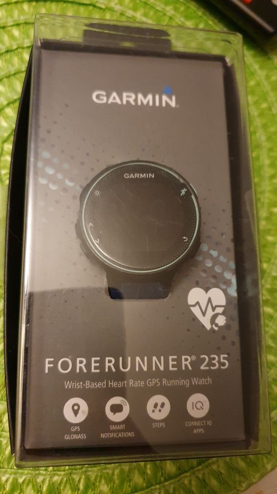 Garmin Forerunners 235