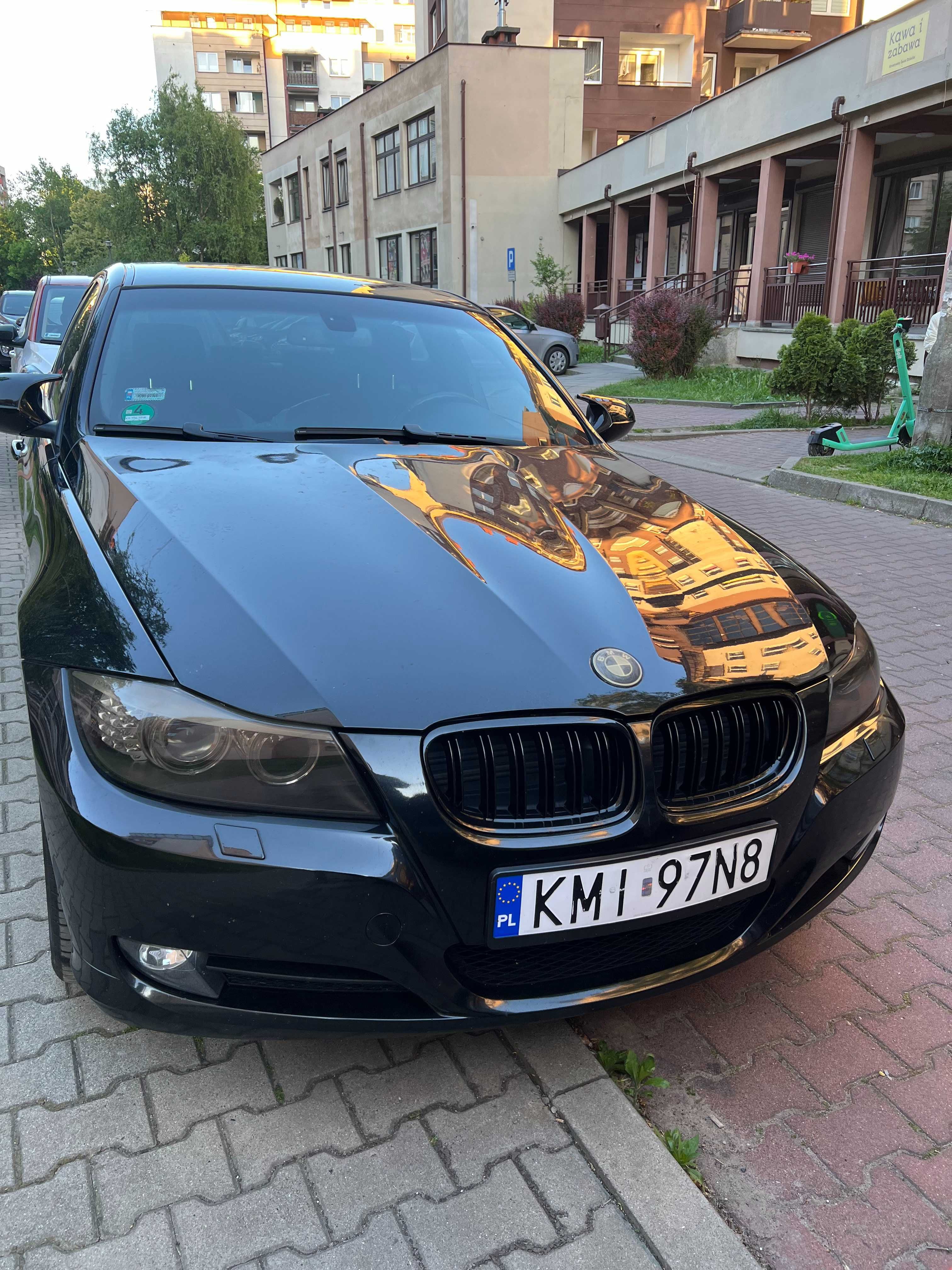 BMW Seria 3 BMW e90 2.0 144km 318i