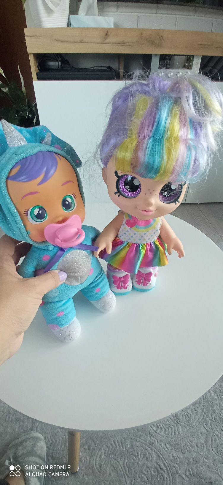 Dwie lalki do zabawy
