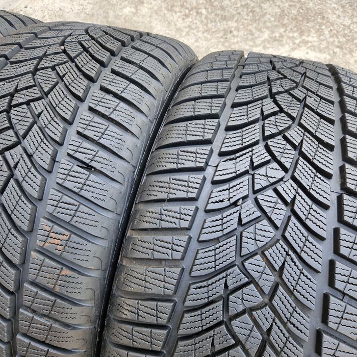 Зимові шини, резина 245 40 R18 Goodyear (Гудієр) 4шт.