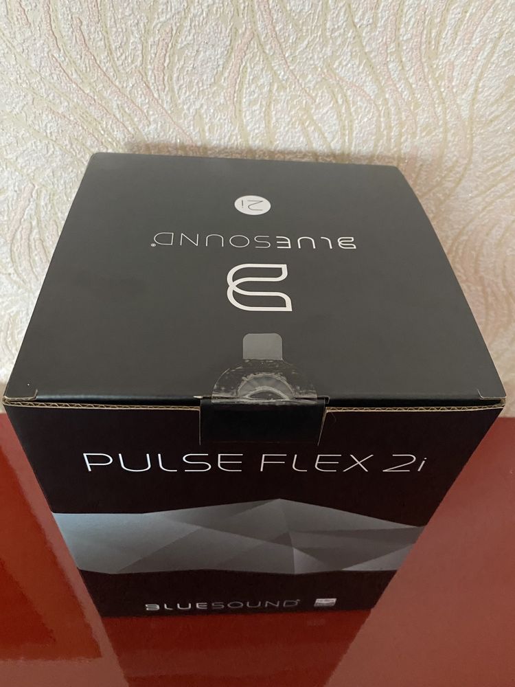 Новая  Беспроводная колонка BlueSound PULSE FLEX 2i White