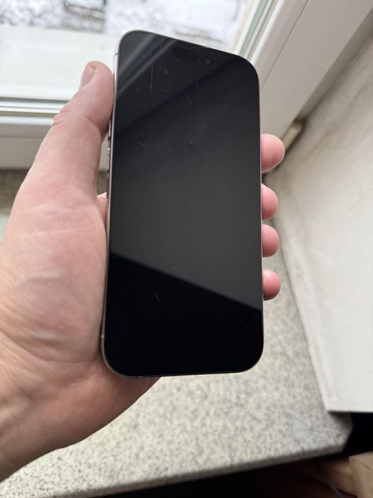 Apple Iphone 16 pro 128 неверлок