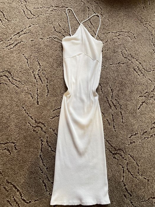 Платье Zara c~m отдам