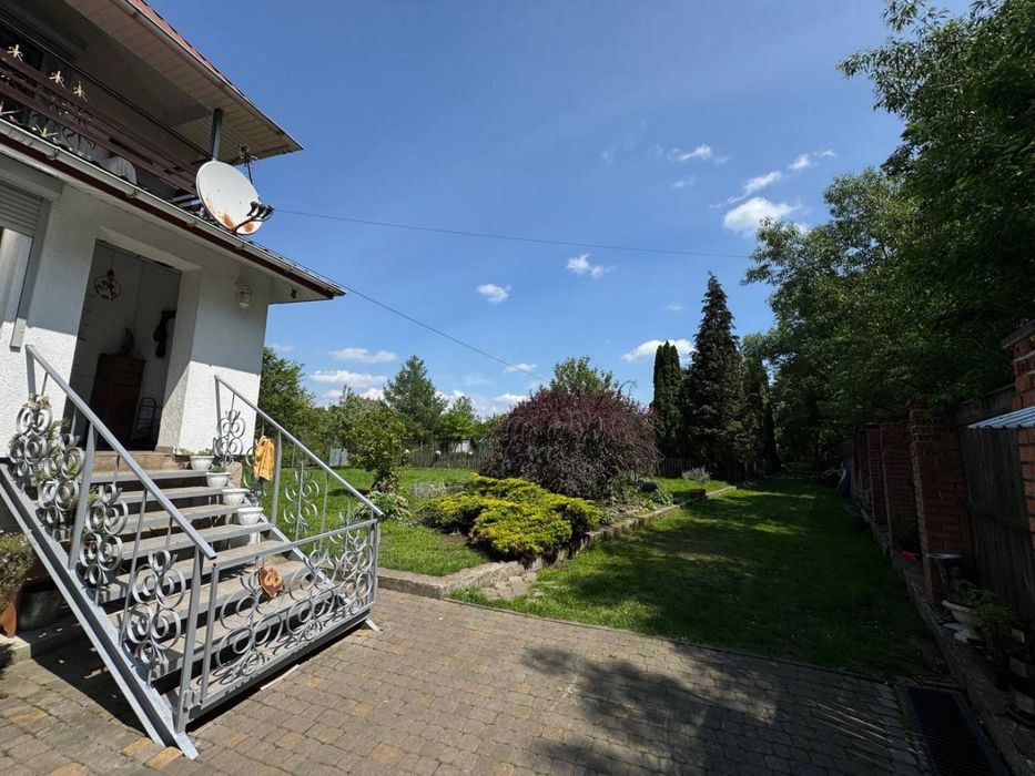 Терміново продається будинок з ремонтом у с. Дібрівки