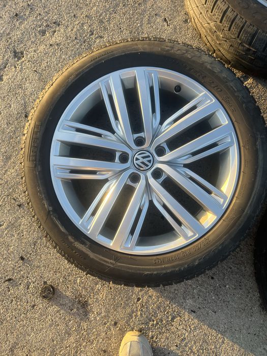 Touareg II  235/50/19 koła 5x130 zimowe