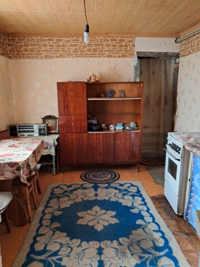 Продам 1/2 часть дома в Новомосковске.