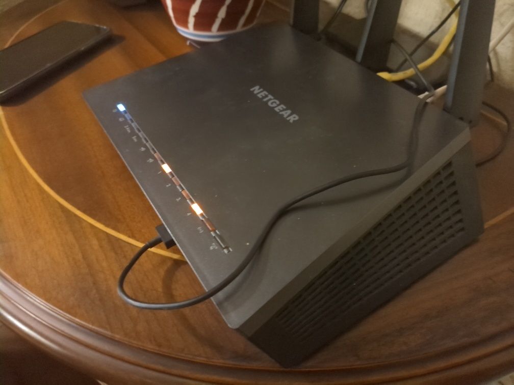 Netgear Nighthawk R7000 (AC1900)