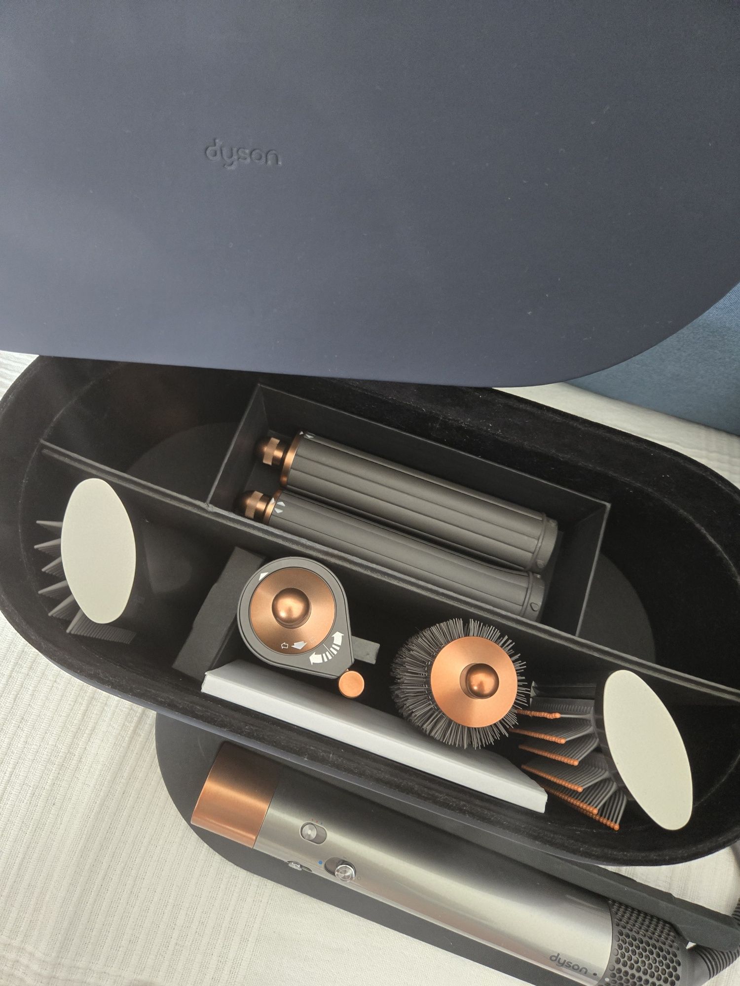 Dyson Airwrap multi-styler