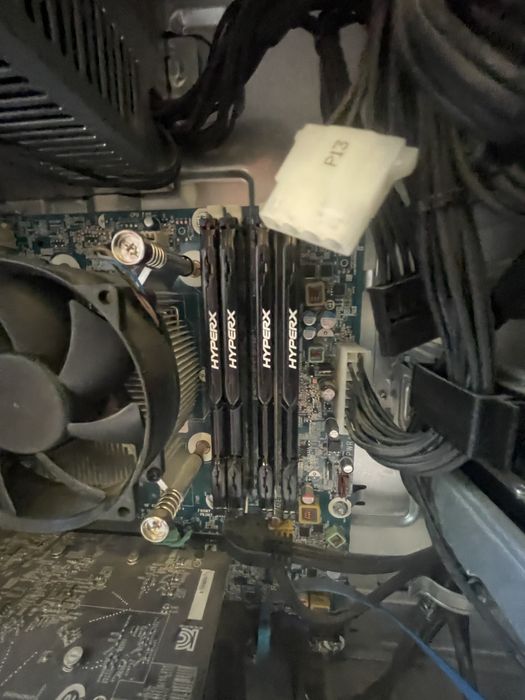 Sprzedam kompute do gier intel  100% sprawny