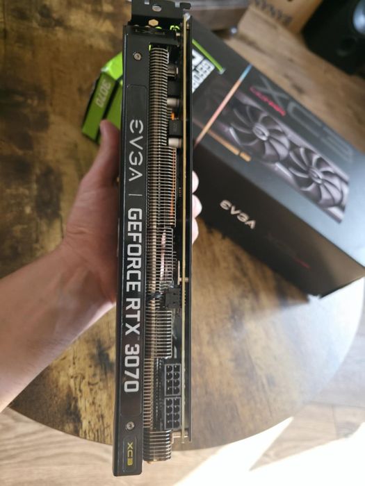 Karta graficzna jak Nowa Geforce  RTX 3070 ultra 8gb