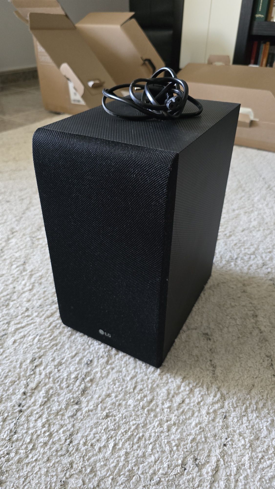 Vendo LG Wireless Soundbar SJ4R