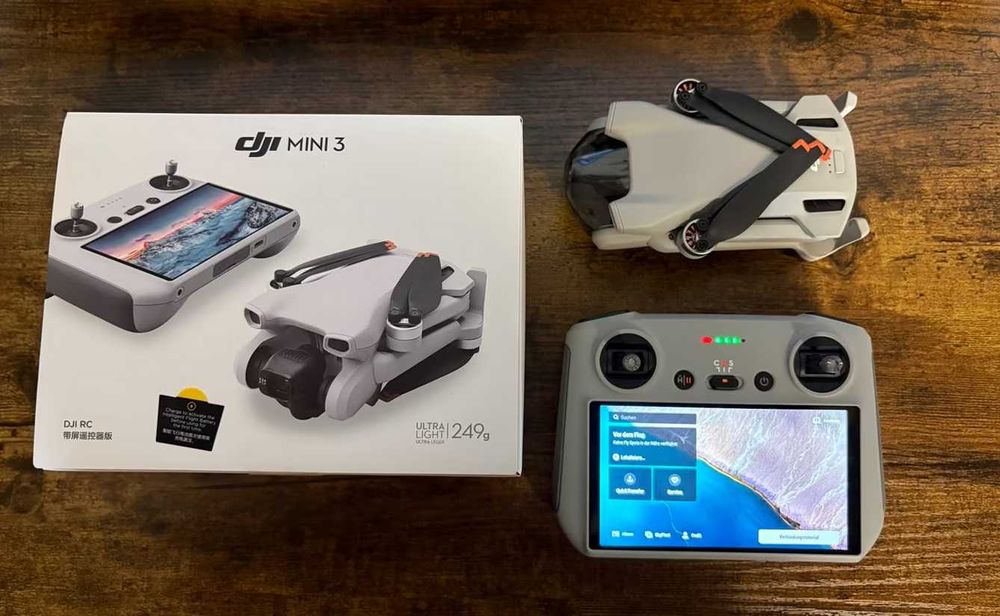 Dron DJI mini 3 249g klasa C0 wideo 4K aparatura RC