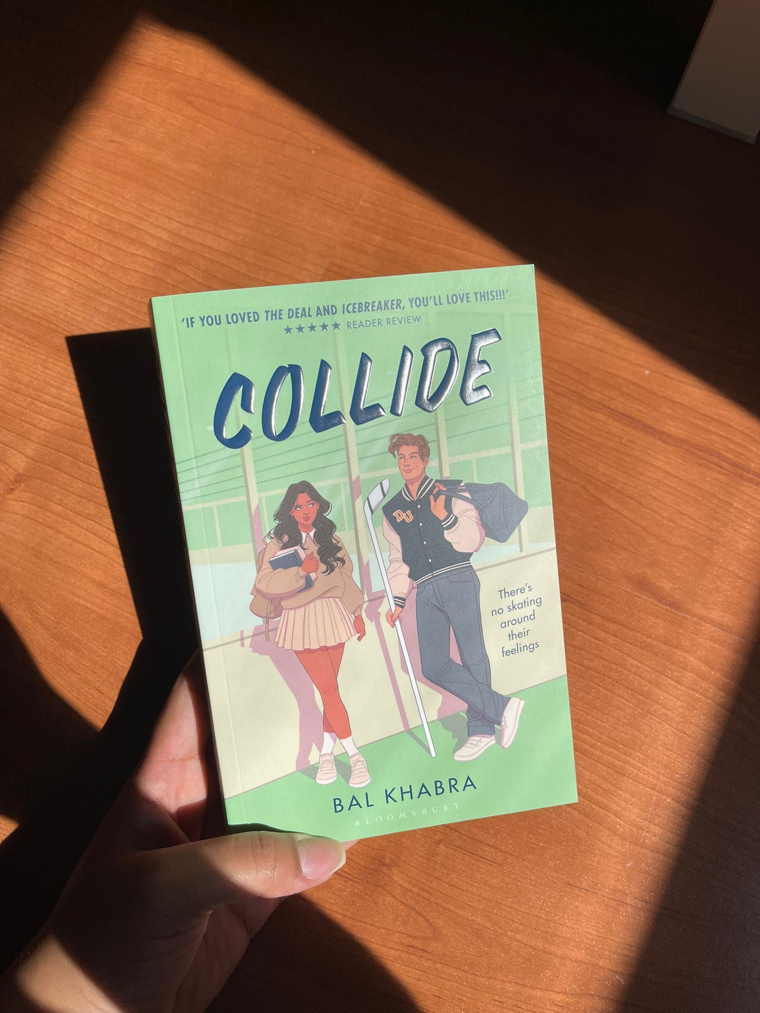 Collide (Em inglês)
