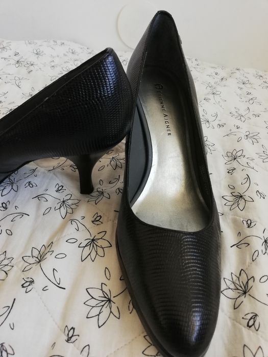 Etienne Aigner skóra pantofle 38 wzór wąż